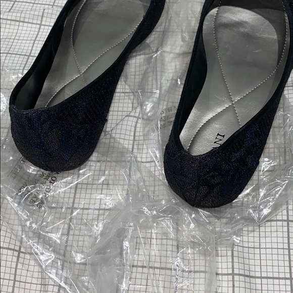 Alfani JuxtonBKB Black Sapphire Flats Shoes 👠 - Picture 4 of 6